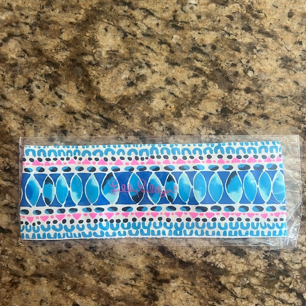 NWT Lilly Pulitzer button up headband in High Tide Navy Sugar 💙💙🩷🩷